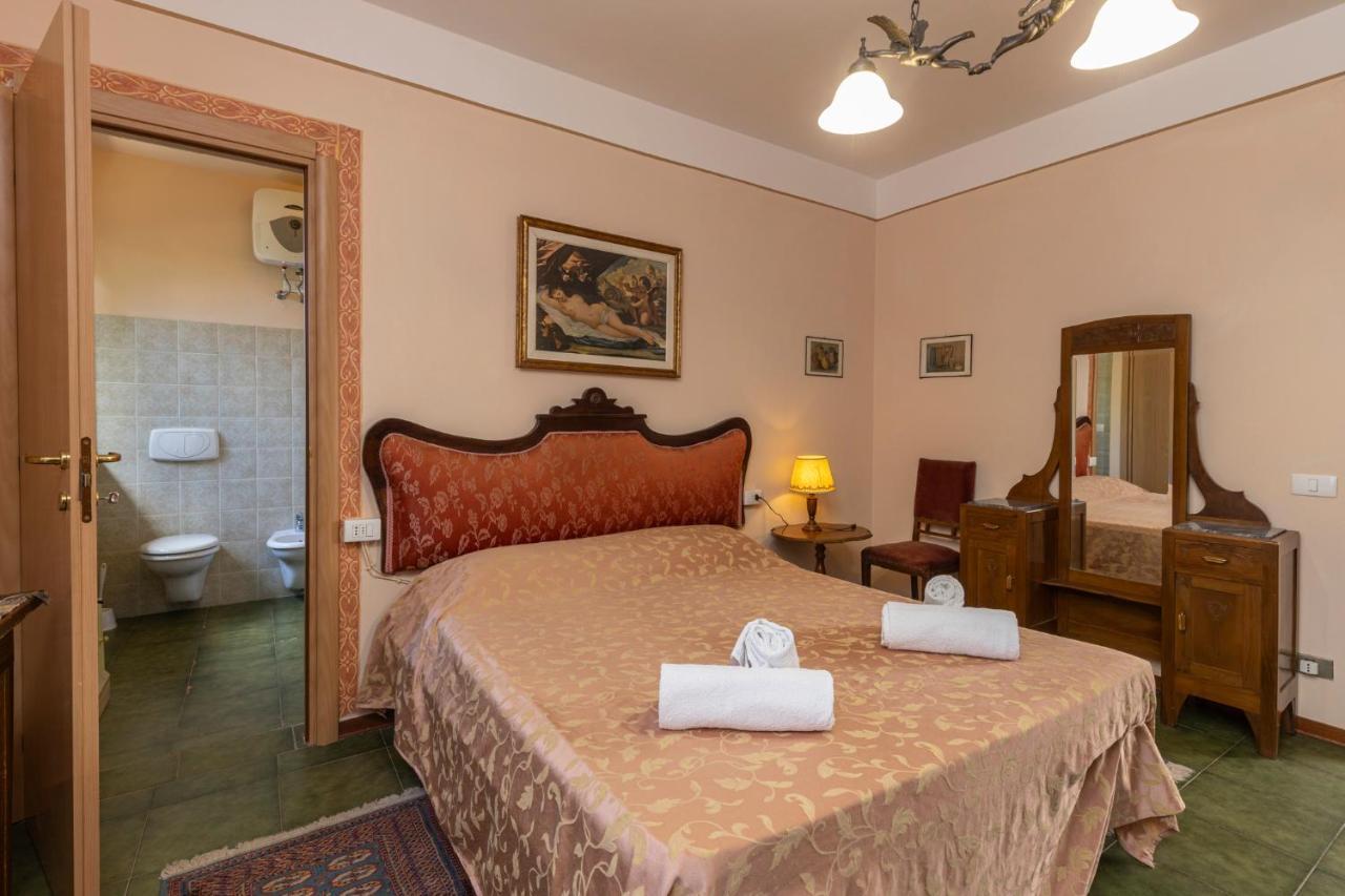 Il Ducato Hotel กอร์โตนา ภายนอก รูปภาพ